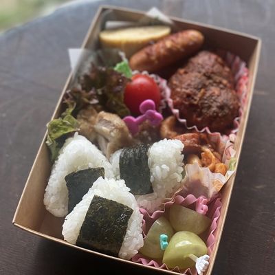 おにぎりのお弁当